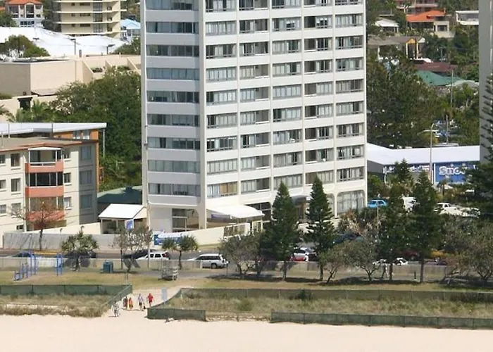 The Shore Apartments - Beachfront Gold Coast